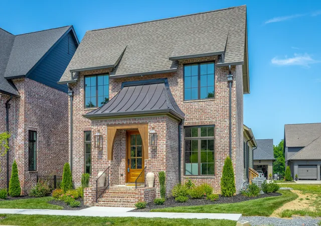 Photo 2 of Single family home for sale at 9339 Calder Cir, Ooltewah, TN 37363 | MLS# 3049197 | Listing updated on 2026-09-21