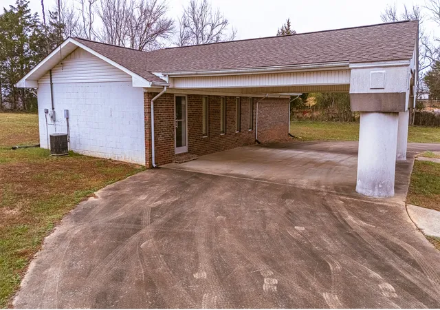 Homes for sale in Saint Joseph, TN | 37 Old Jackson Hwy S, Saint Joseph, TN 38481 | MLS# 3049926
