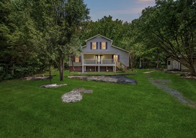 2nd image of 250 Hemlock Dr, Murfreesboro, TN 37128 | MLS# 3049931