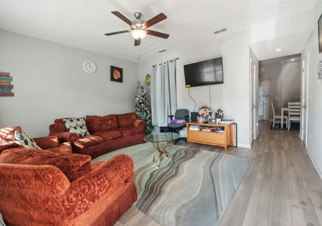 3rd image of 1046 Bradburn Village Dr, Antioch, TN 37013 | MLS# 3050691