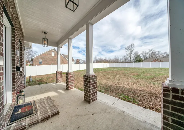 3rd image of 242 Grace Dr Dr, Sparta, TN 38583 | MLS# 3050766