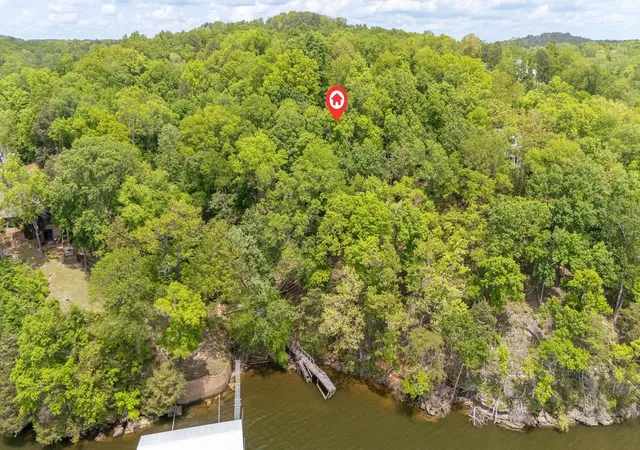 2nd image of 1720 Point Grand Dr, Savannah, TN 38372 | MLS# 3050888