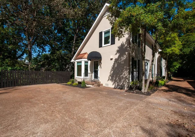 3rd image of 3803 Woodmont Ln #A, Nashville, TN 37215 | MLS# 3068494