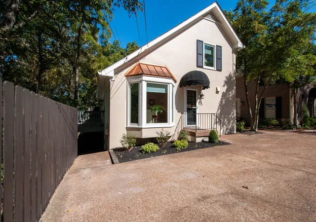 4th image of 3803 Woodmont Ln #A, Nashville, TN 37215 | MLS# 3068494