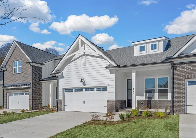 Photo 2 of Townhouse for sale at 303 Buckwood Ln N, Thompsons Station, TN 37179 | MLS# 3051849 | Listing updated on 2025-12-30