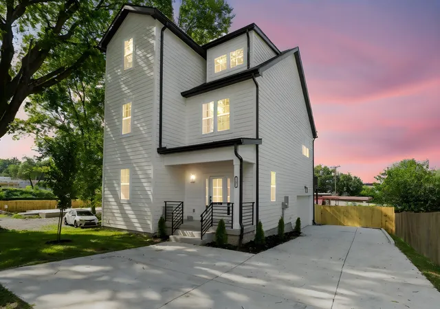 Photo 1 of Single family home for sale at 1117b Mcgavock Pike, Nashville, TN 37216 | MLS# 3054367 | Listing updated on 2026-05-25