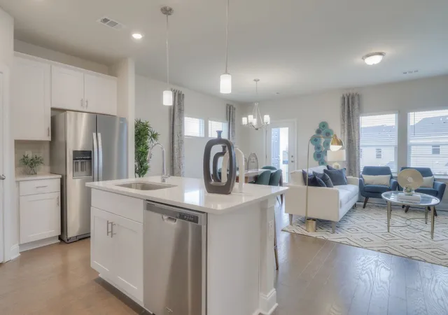 2nd image of 4677 Ridge Bend Dr, Nashville, TN 37207 | MLS# 3061892