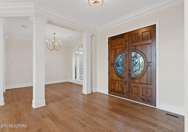 Photo 4 of Single family home for sale at 910 Eagle Nest Dr, Loudon, TN 37774 | MLS# 3544530 | Listing updated on 2026-10-19