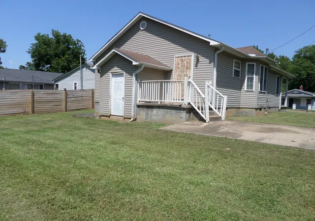 3rd image of 111 Rhea St, Jackson, TN 38301 | MLS# 3057078