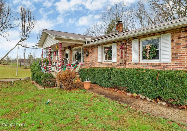 4th image of 2620 Deer Lodge Hwy, Deer Lodge, TN 37726 | MLS# 3057835