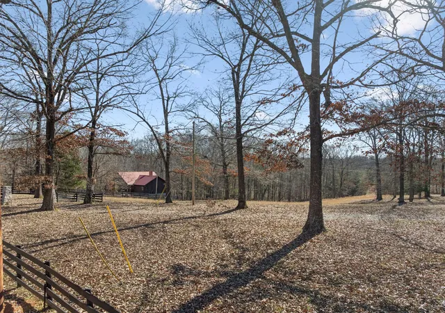 Homes for sale in Kingston Springs, TN | 1209 Whippoorwill Dr, Kingston Springs, TN 37082 | MLS# 3058095