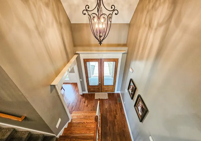 5th image of 105 N Point Cir N, Shelbyville, TN 37160 | MLS# 3072730