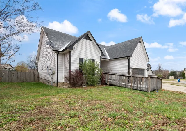 Photo 1 of Sale Pending at 991 Guinevere Ct, Clarksville, TN 37040 | MLS# 3058712 | Listing updated on 2026-03-10