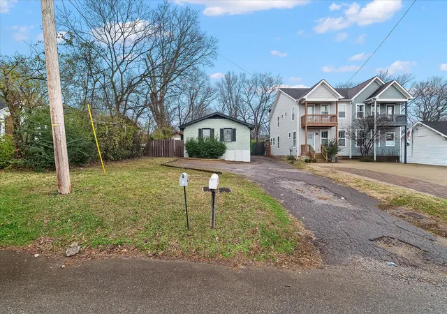 2nd image of 319 Morton Ave, Nashville, TN 37211 | MLS# 3059798