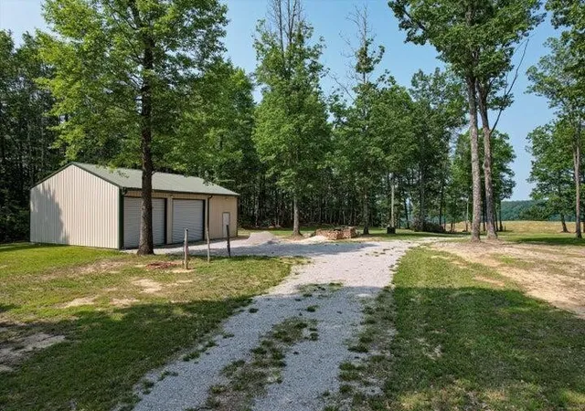 4th image of 110 Falls Lane, Spencer, TN 38585 | MLS# 3059008