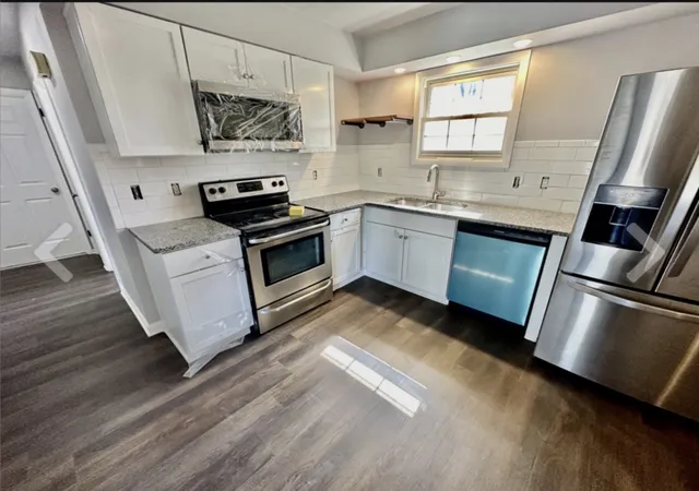 2nd image of 2221 Dominion Dr, Murfreesboro, TN 37129 | MLS# 3059063