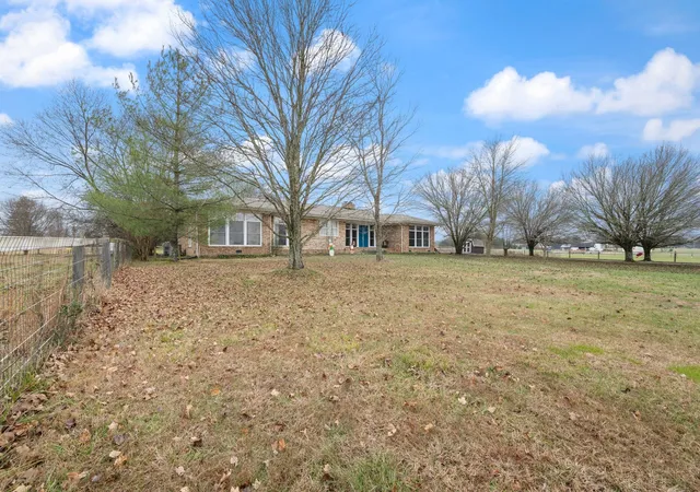 Homes for sale in Bell Buckle, TN | 1015 Anderton Rd, Bell Buckle, TN 37020 | MLS# 3061804