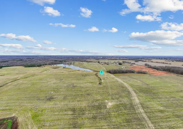 2nd image of 330 Glendale Rd, Leoma, TN 38468 | MLS# 3065306