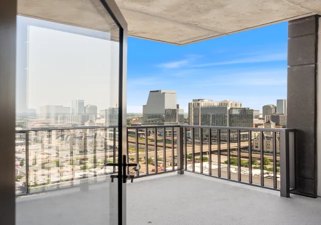 1st image of 1212 Demonbreun St #909, Nashville, TN 37203 | MLS# 3166288