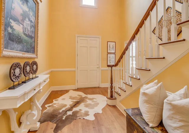 Photo 1 of Single family home for sale at 824 River Park Dr, Memphis, TN 38103 | MLS# 3060303 | Listing updated on 2025-12-10