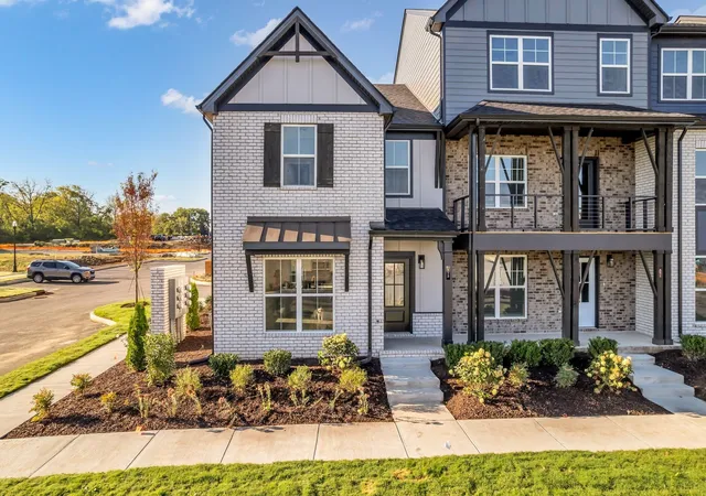 2nd image of 618 Granbury Dr, Hendersonville, TN 37075 | MLS# 3060323