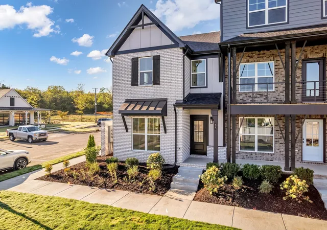 3rd image of 618 Granbury Dr, Hendersonville, TN 37075 | MLS# 3060323