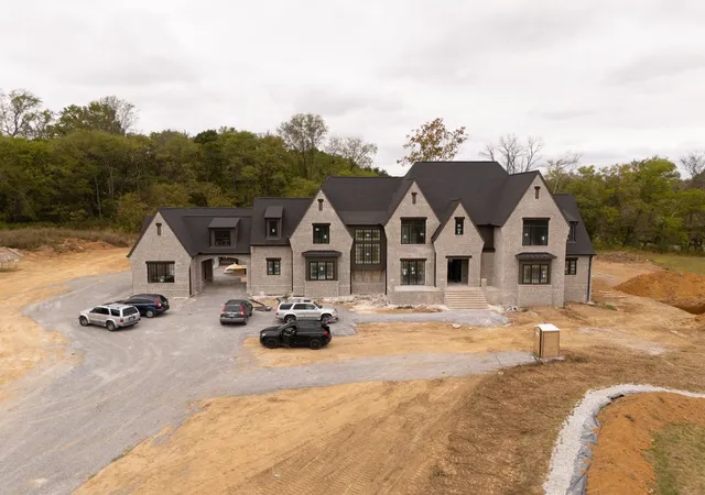 Photo 1 of Mansion for sale at 7019 Belcastle Ln, College Grove, TN 37046 | MLS# 3159506 | Listing updated on 2026-10-20