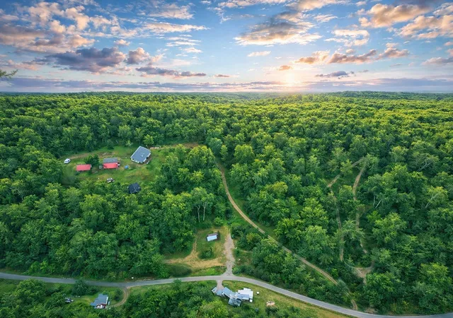 1st image of 0 Red Tuttle Road, Bethpage, TN 37022 | MLS# 3060970