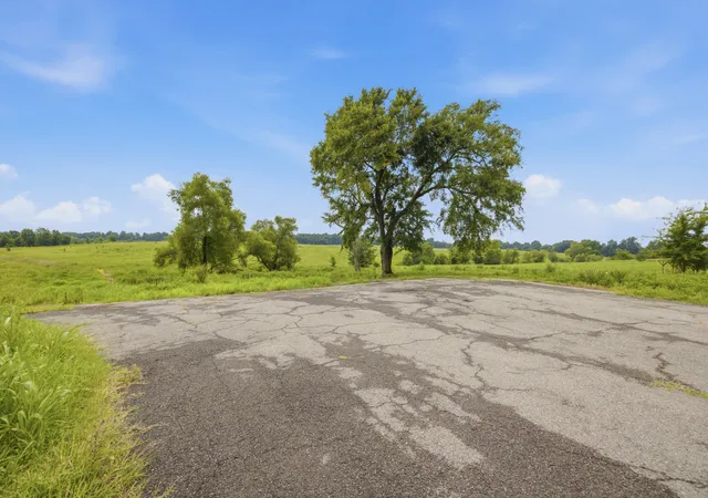 Photo 3 of House for sale at 46 Caps Rd, Indian Mound, TN 37079 | MLS# 3061670 | Listing updated on 2026-09-28