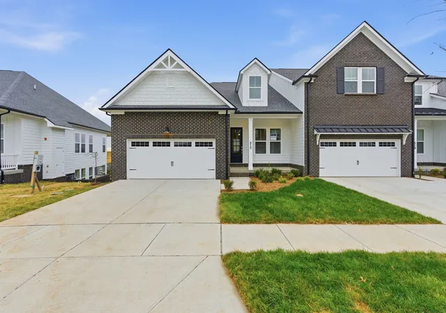 Photo 2 of Sale Pending at 317 Buckwood Ln N, Thompsons Station, TN 37179 | MLS# 3061587 | Listing updated on 2026-02-23