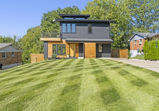 4th image of 2700 Oakwood Ave, Nashville, TN 37207 | MLS# 3170177