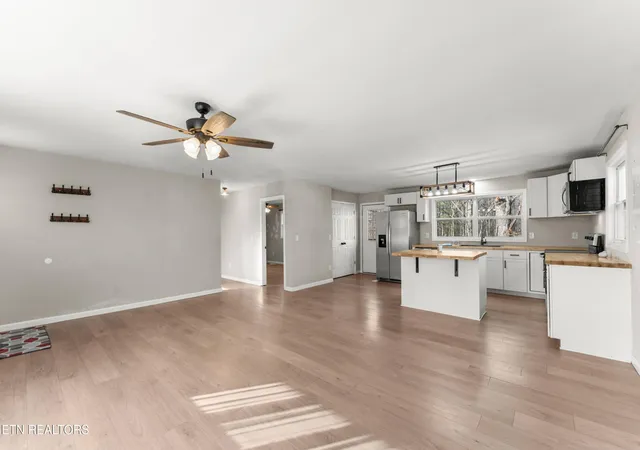 Photo 3 of Sale Pending at 53 Takesa Dr, Crossville, TN 38555 | MLS# 3065172 | Listing updated on 2026-10-01