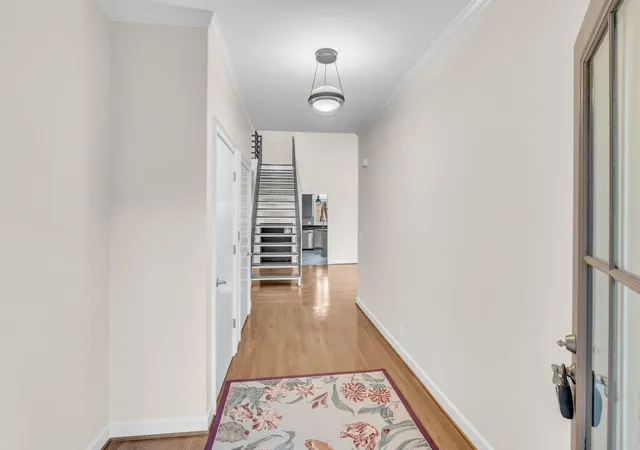 Photo 3 of Single family home for sale at 111 Glendower Ct, Nashville, TN 37204 | MLS# 3067713 | Listing updated on 2025-12-22