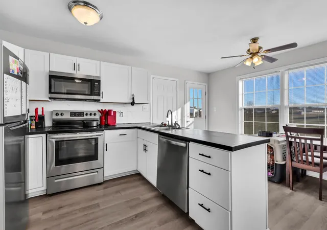 5th image of 427 Filmore Rd, Oak Grove, KY 42262 | MLS# 3066615