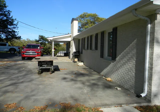 5th image of 854 Shelbyville Hwy, Fayetteville, TN 37334 | MLS# 3065471