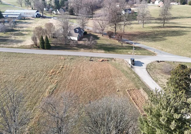 4th image of 531 Ferguson Hill Rd, Lafayette, TN 37083 | MLS# 3070037