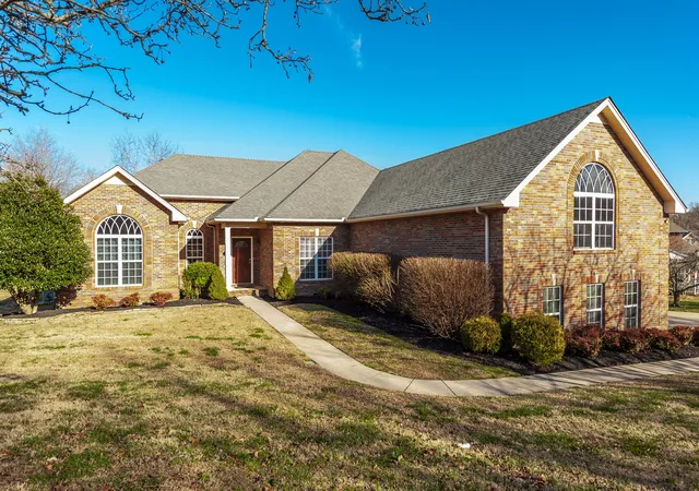 Homes for sale in Hendersonville, TN | 1006 Stafford Ct, Hendersonville, TN 37075 | MLS# 3072049