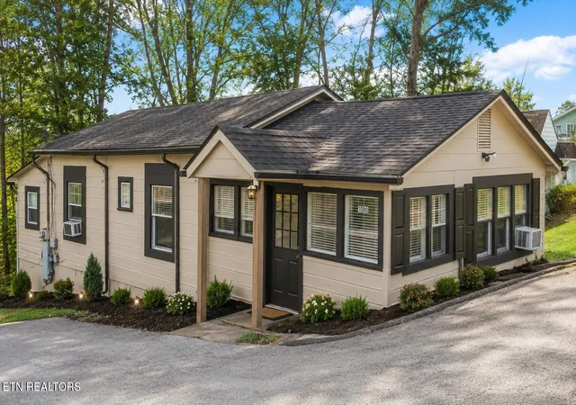 2nd image of 1080 Baker Ave, Knoxville, TN 37920 | MLS# 3304470