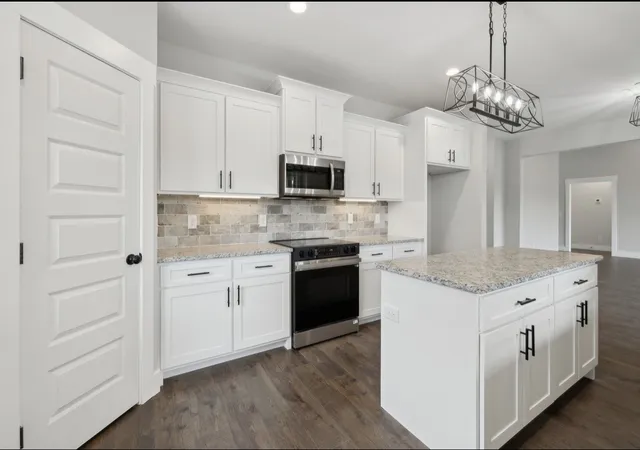 2nd image of 657 Shetland Dr, Smyrna, TN 37167 | MLS# 3067033