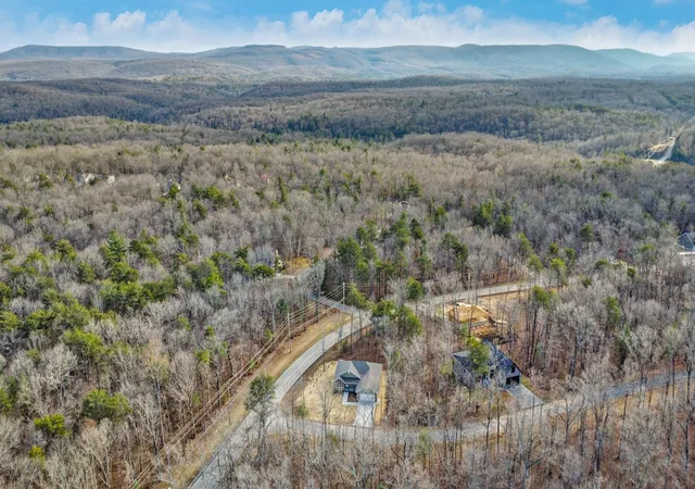 Photo 39 of Single family home for sale at 154 Adler Ln, Crossville, TN 38558 | MLS# 3067551 | Listing updated on 2026-08-29