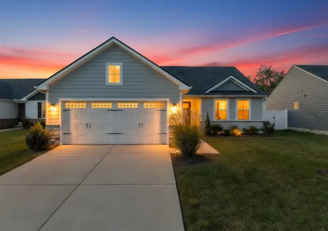 Photo 1 of Single family home for sale at 810 Rae Dr, Columbia, TN 38401 | MLS# 3134257 | Listing updated on 2026-07-31