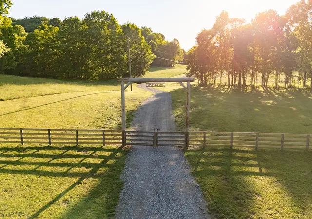 Photo 1 of Land for sale at 3899 Boston Theta Rd, Thompsons Station, TN 37179 | MLS# 3251403 | Listing updated on 2026-10-03