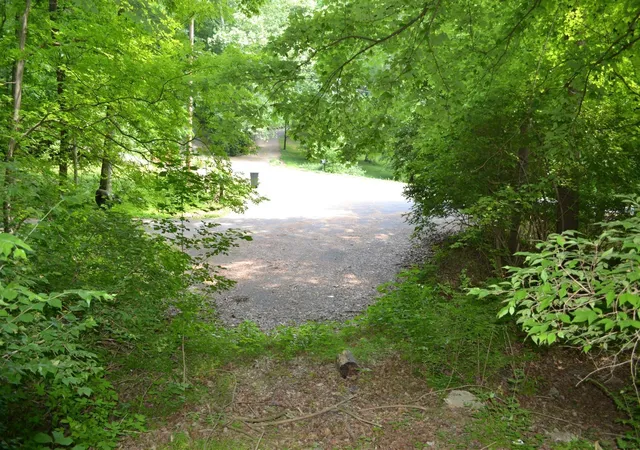 2nd image of 1021 Harpeth Valley Ct, Nashville, TN 37221 | MLS# 3078352