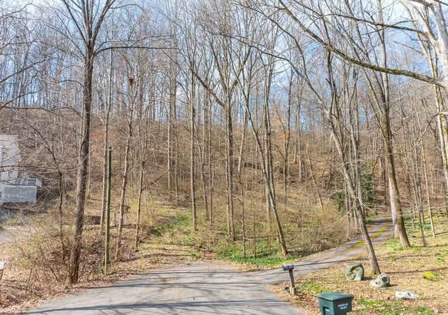 4th image of 1021 Harpeth Valley Ct, Nashville, TN 37221 | MLS# 3078352