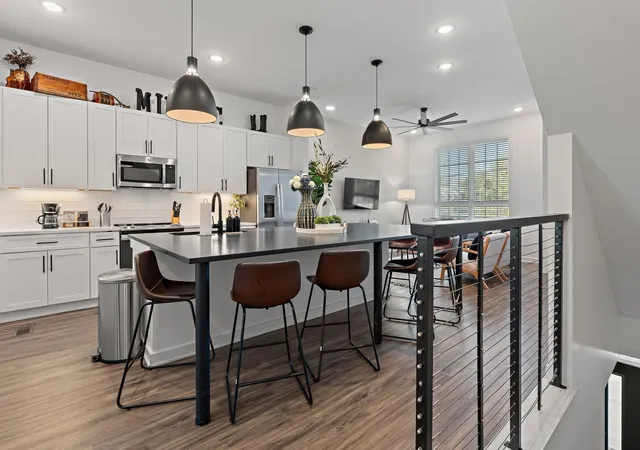 Homes for sale in Nashville, TN | 738 Douglas Ave #5, Nashville, TN 37207 | MLS# 3150428