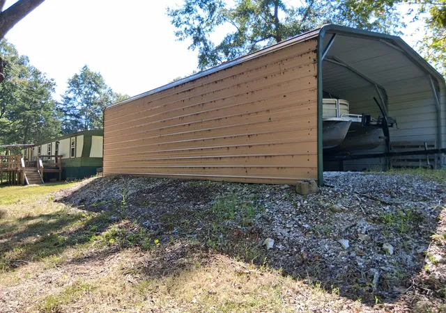 Photo 1 of Manufactured home for sale at 60 White Oak Dr, Big Sandy, TN 38221 | MLS# 3068763 | Listing updated on 2026-09-03