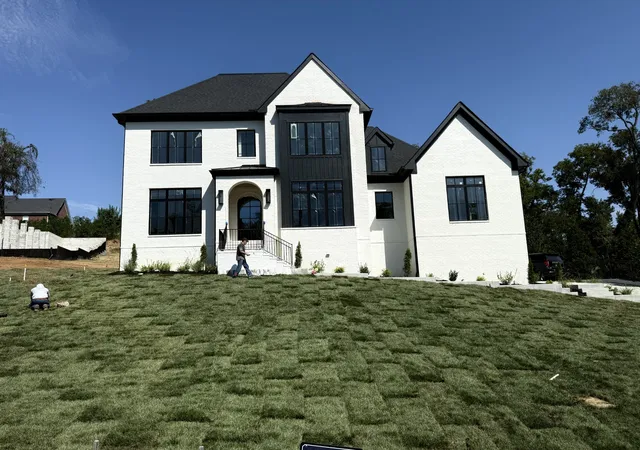 Photo 1 of Single family home for sale at 1580 Eastwood Dr, Brentwood, TN 37027 | MLS# 3071464 | Listing updated on 2026-10-07