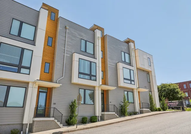 Photo 4 of Townhouse for sale at 98 North 8th St, Nashville, TN 37206 | MLS# 3154939 | Listing updated on 2026-05-27