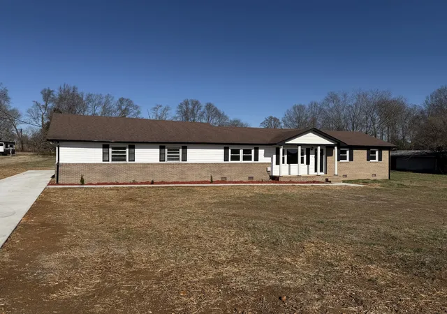 1st image of 4973 Awalt Rd, Tullahoma, TN 37388 | MLS# 3069890