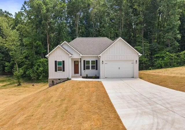 Homes for sale in Riceville, TN | 125 County Road 155, Riceville, TN 37370 | MLS# 3223426